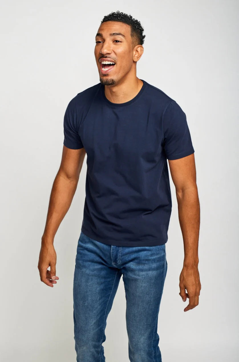 EASYMONDAYS Classic T-shirt Crew Neck