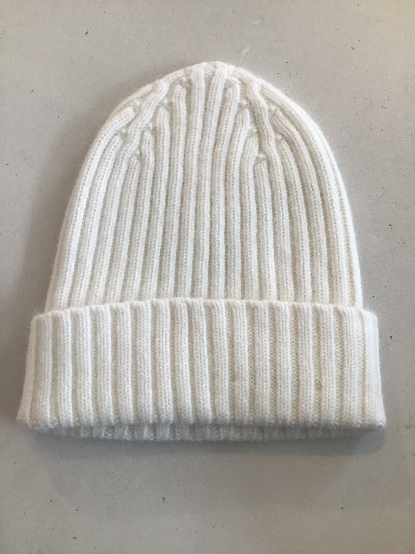 LE BONNET Hat Snow