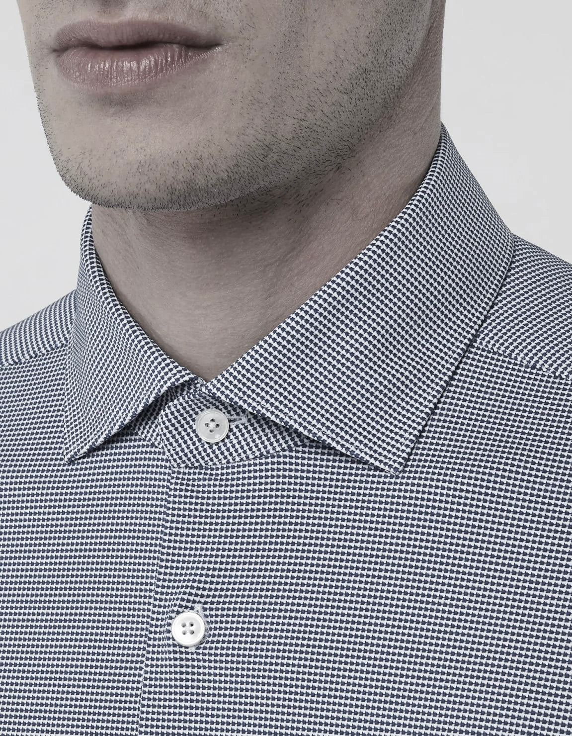 XACUS Twill Shirt small cutaway | HOUNDSTOOTH
